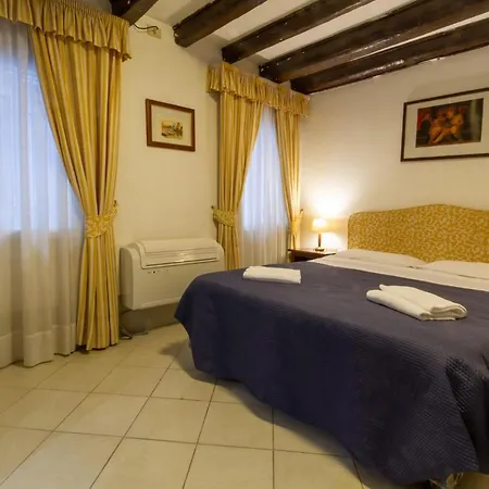 Apartment Art Dreams Teatro Italia Venice